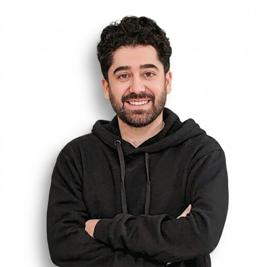 یاسر حسینی